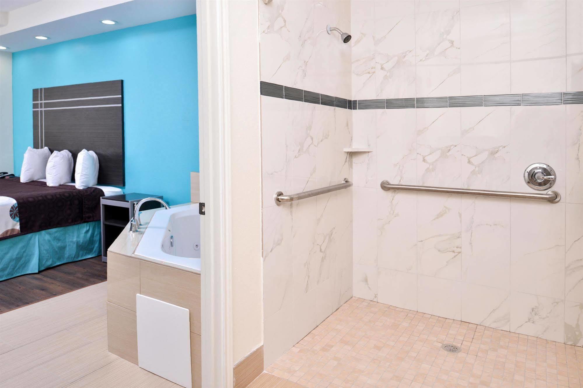 Americas Best Value Inn & Suites Spring / N. Houston Bagian luar foto